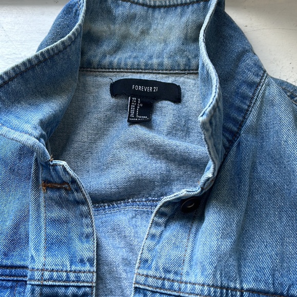Forever 21 jean jacket - Picture 2 of 4